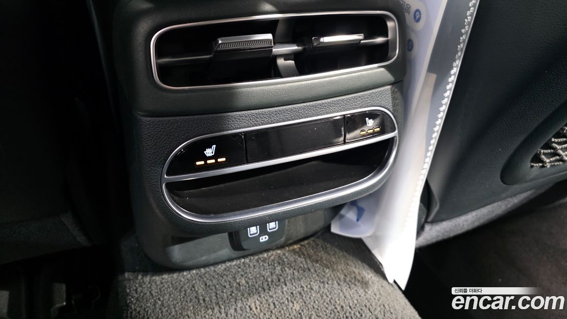 Genesis GV70 2021