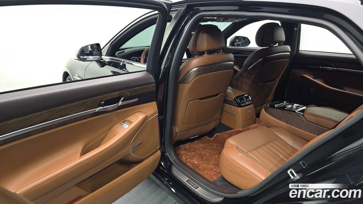 Genesis G90 2021