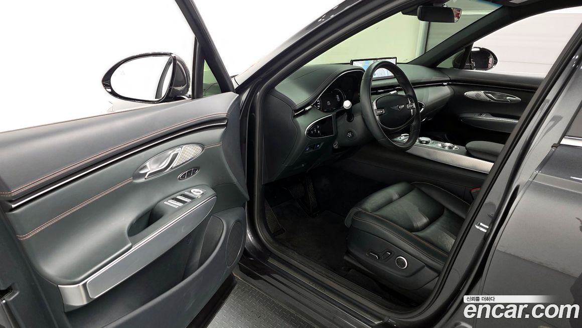 Genesis GV70 2021