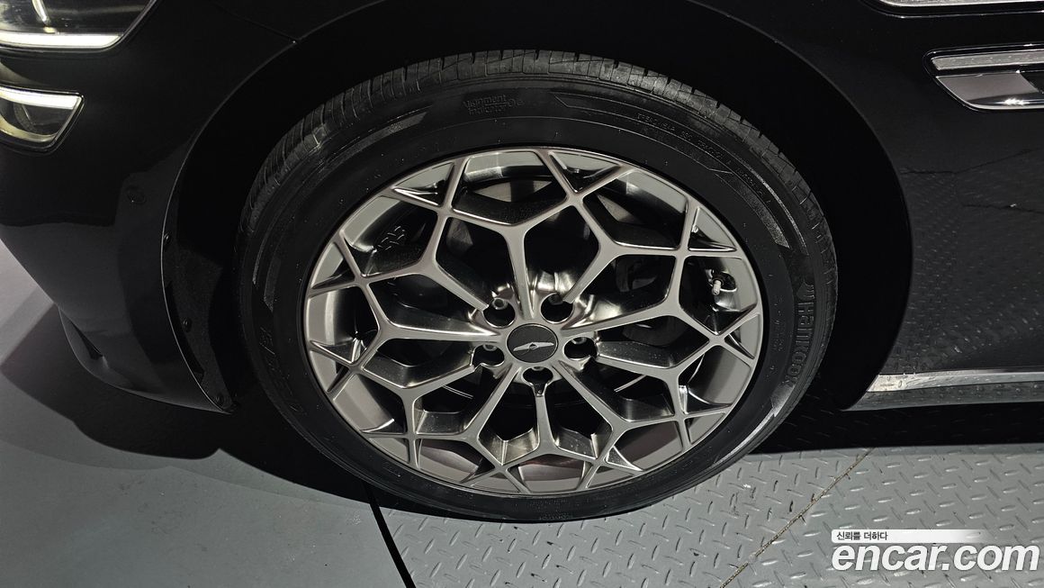 Genesis G80 2021