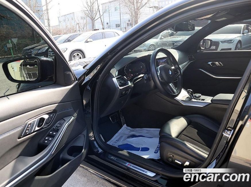 BMW 3-Series 2021