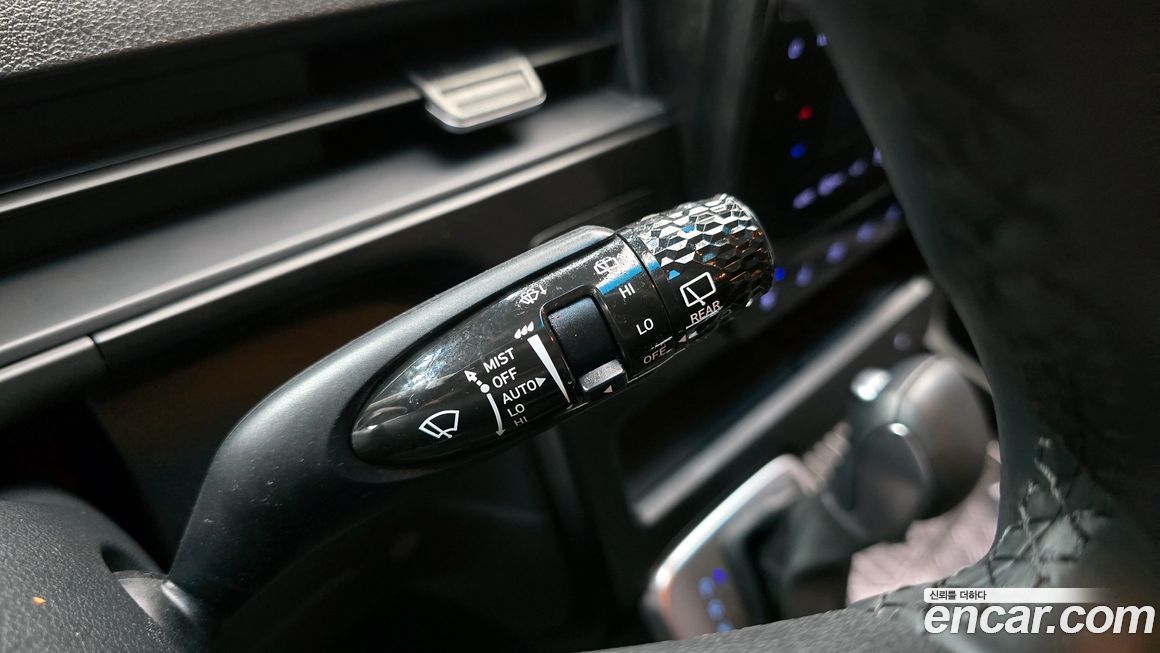 Hyundai Staria 2025