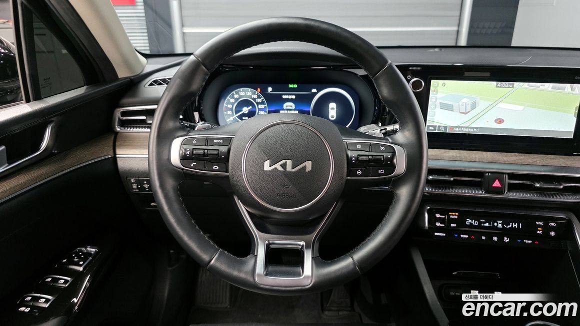 Kia K5 2023