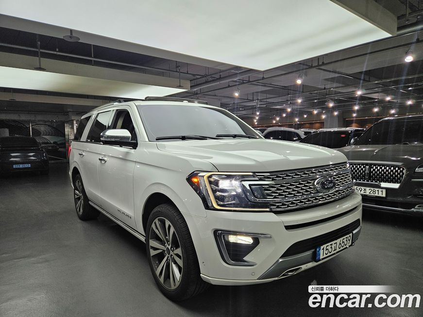 Ford Expedition 2021