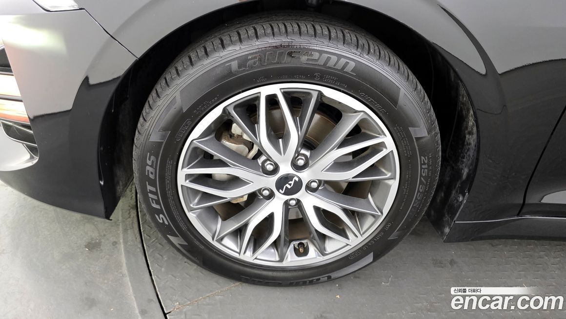Kia K5 2023