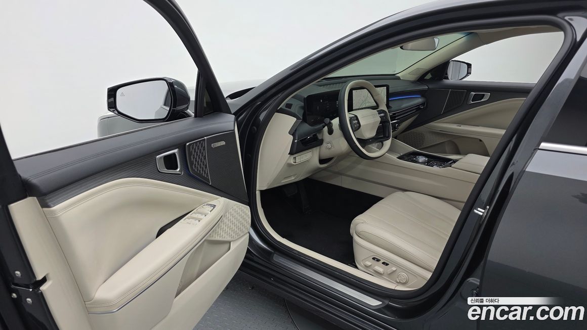 Kia K8 2025