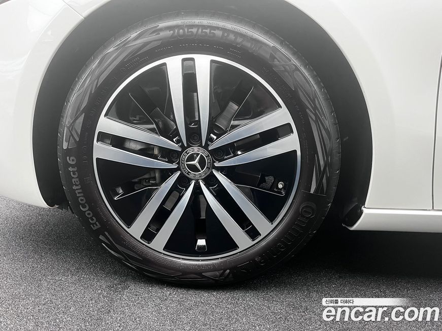 Mercedes-Benz A-Class 2025