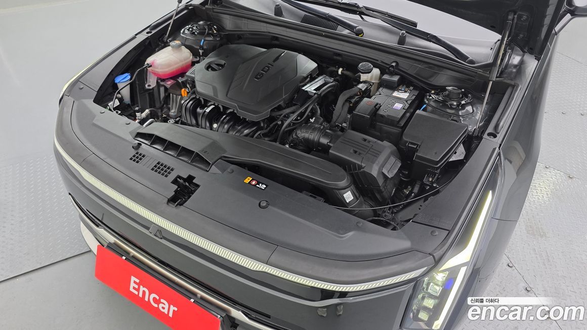 Kia K8 2025