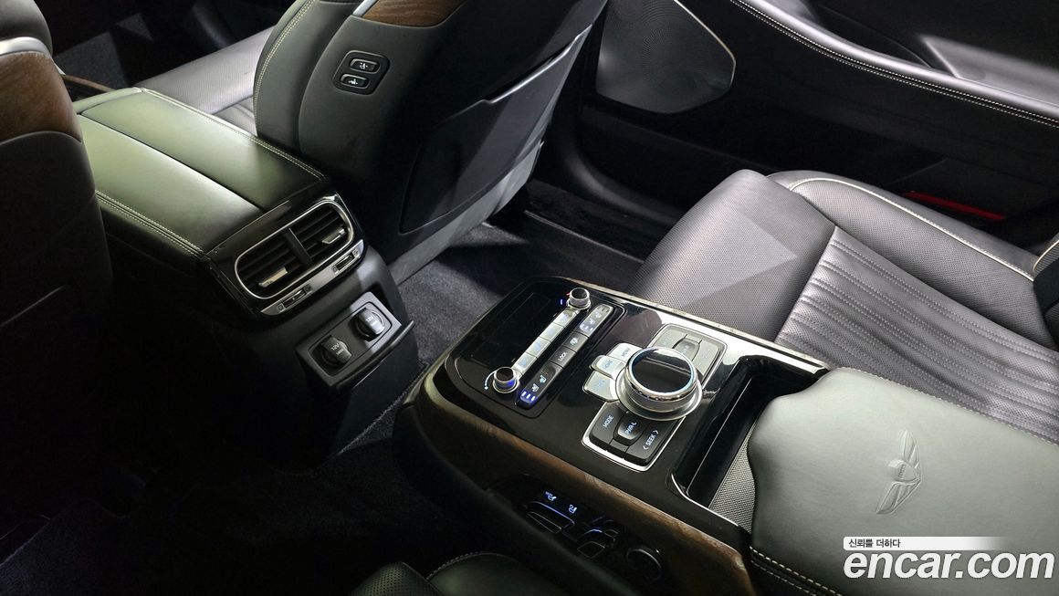 Genesis G90 2019