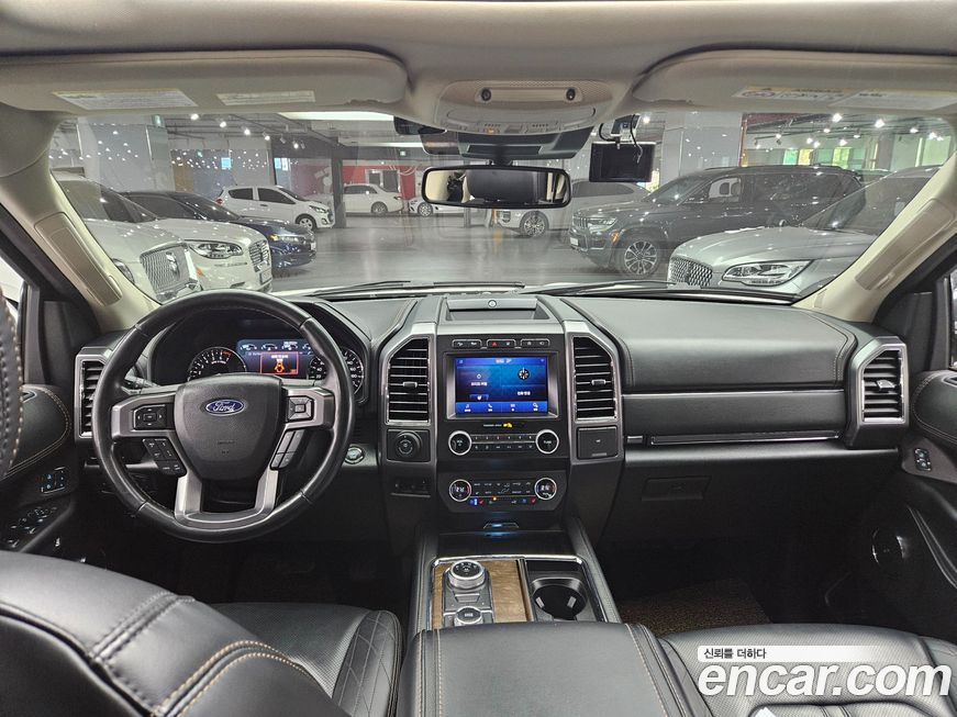 Ford Expedition 2021