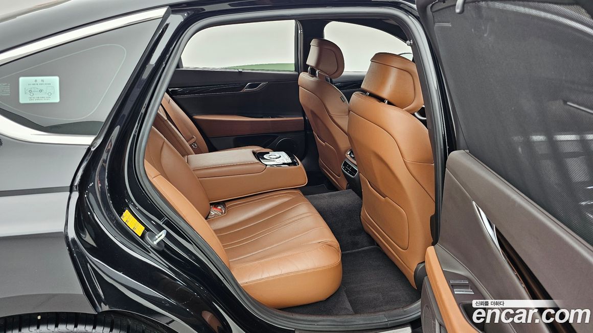 Genesis G80 2021