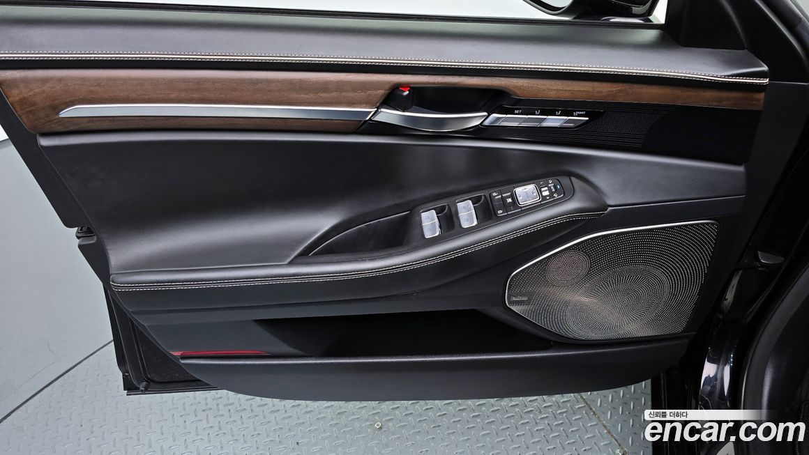 Genesis G90 2019