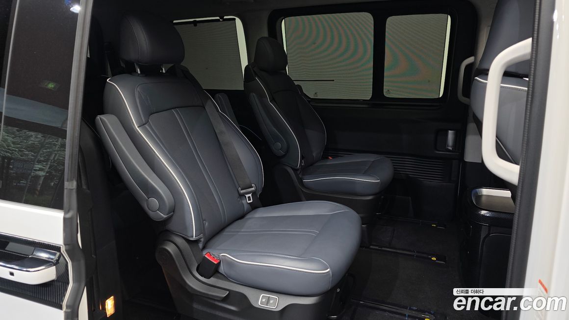 Hyundai Staria 2022