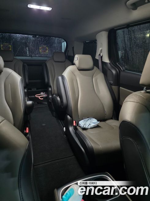 Kia Canival 2024