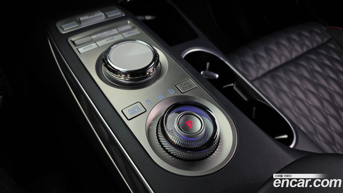 Genesis GV70 2022