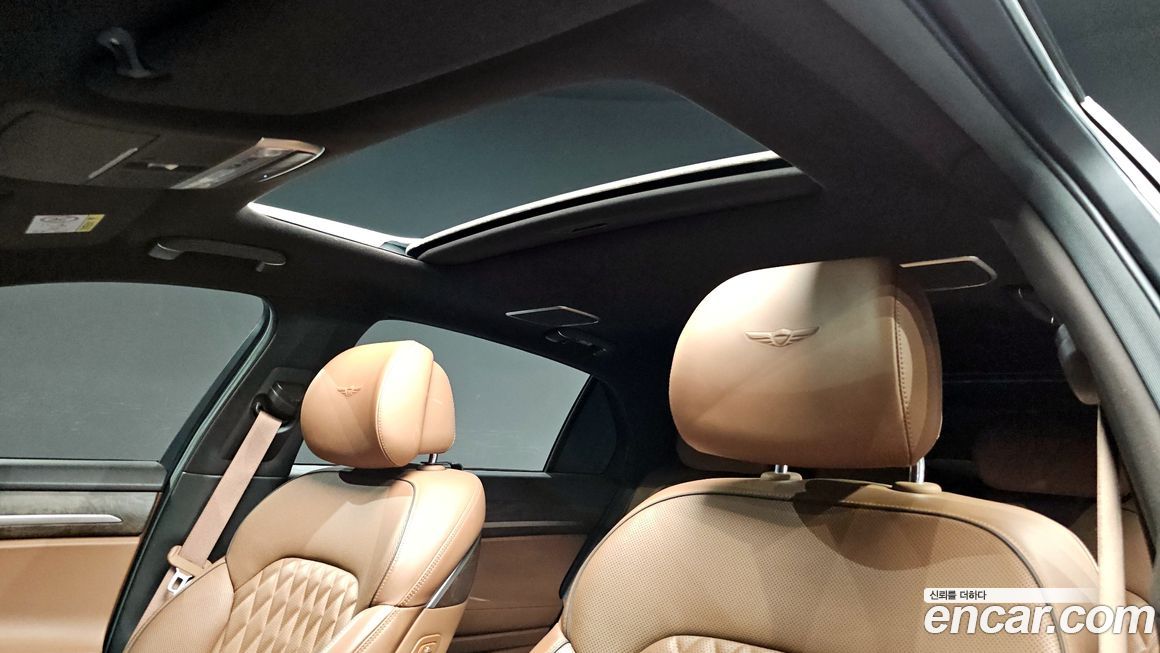 Genesis G90 2021