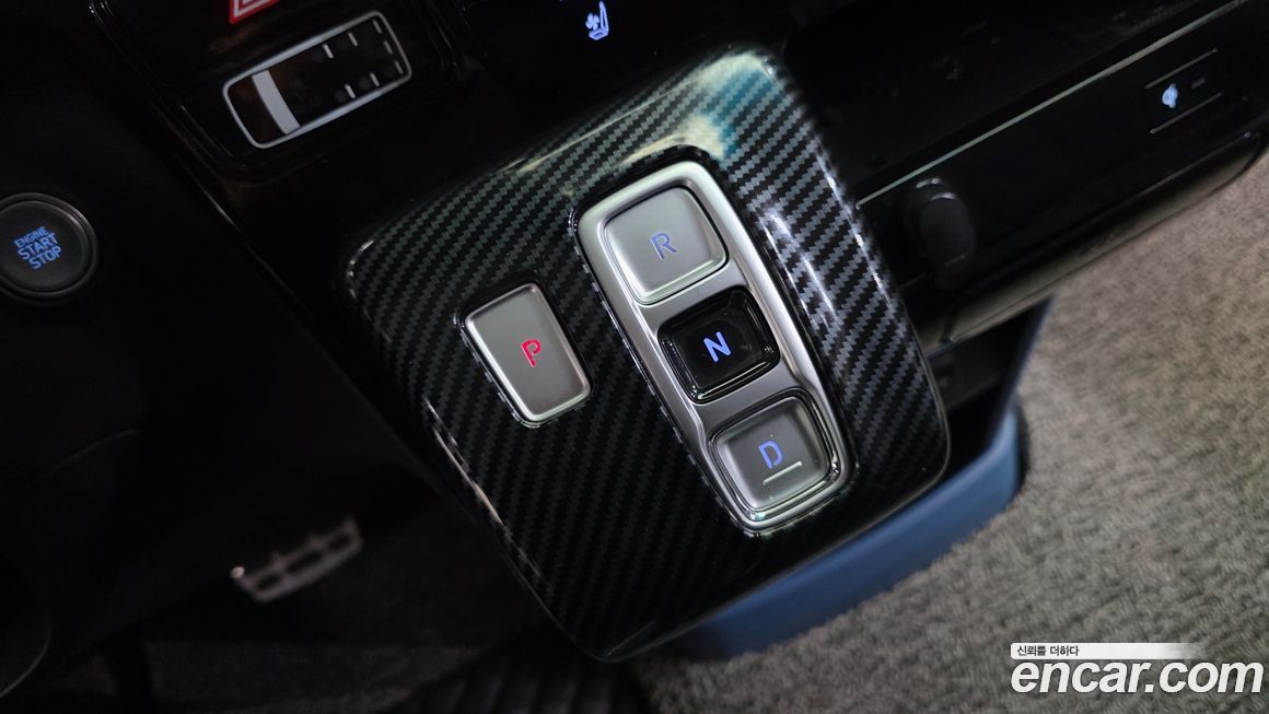 Hyundai Staria 2022