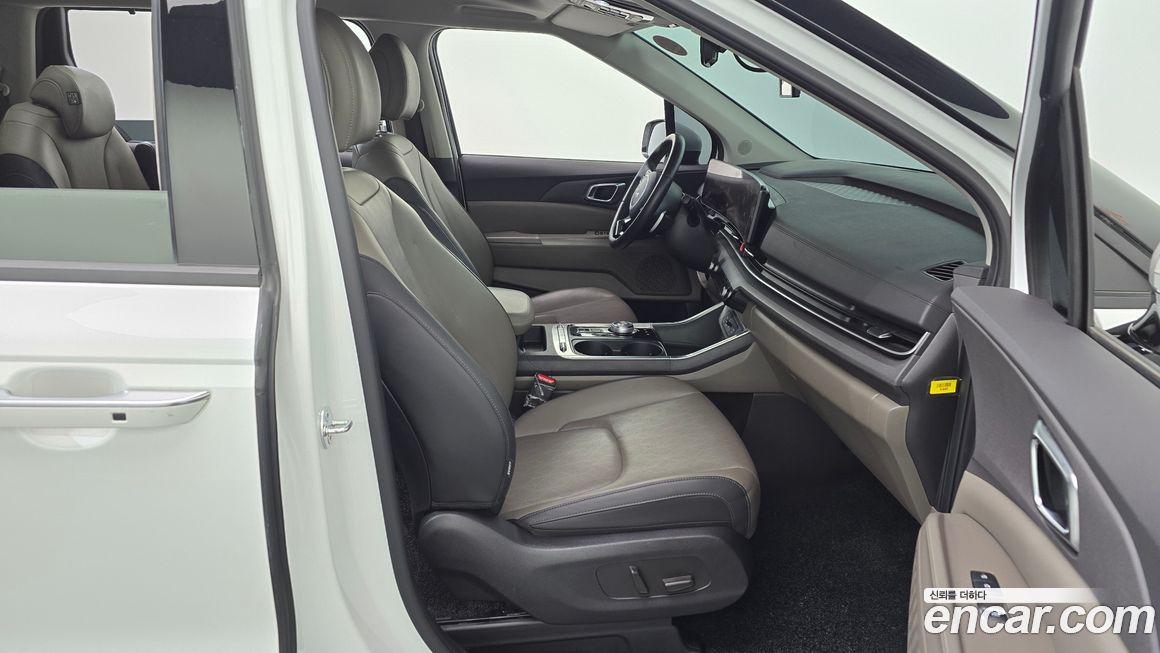 Kia Canival 2025