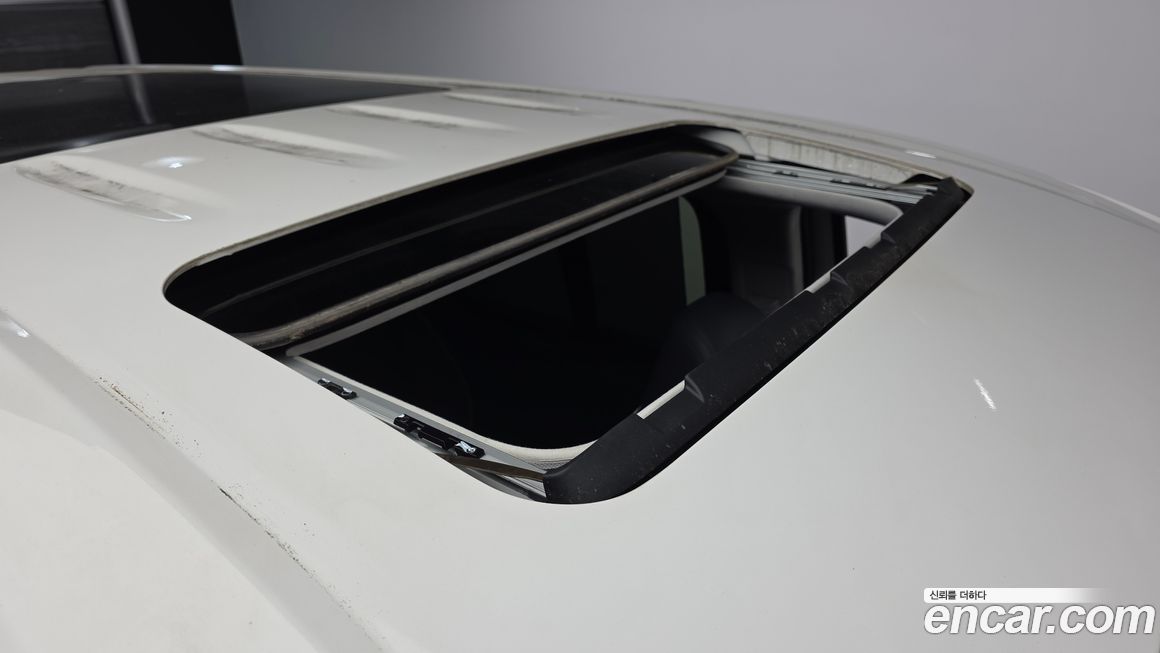 Hyundai Staria 2022