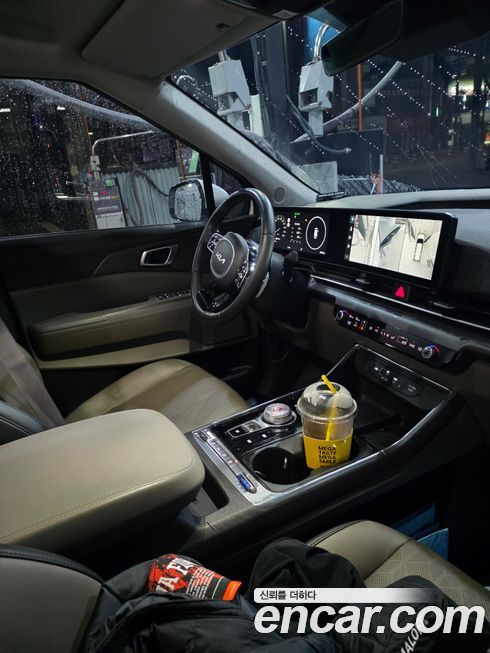 Kia Canival 2024
