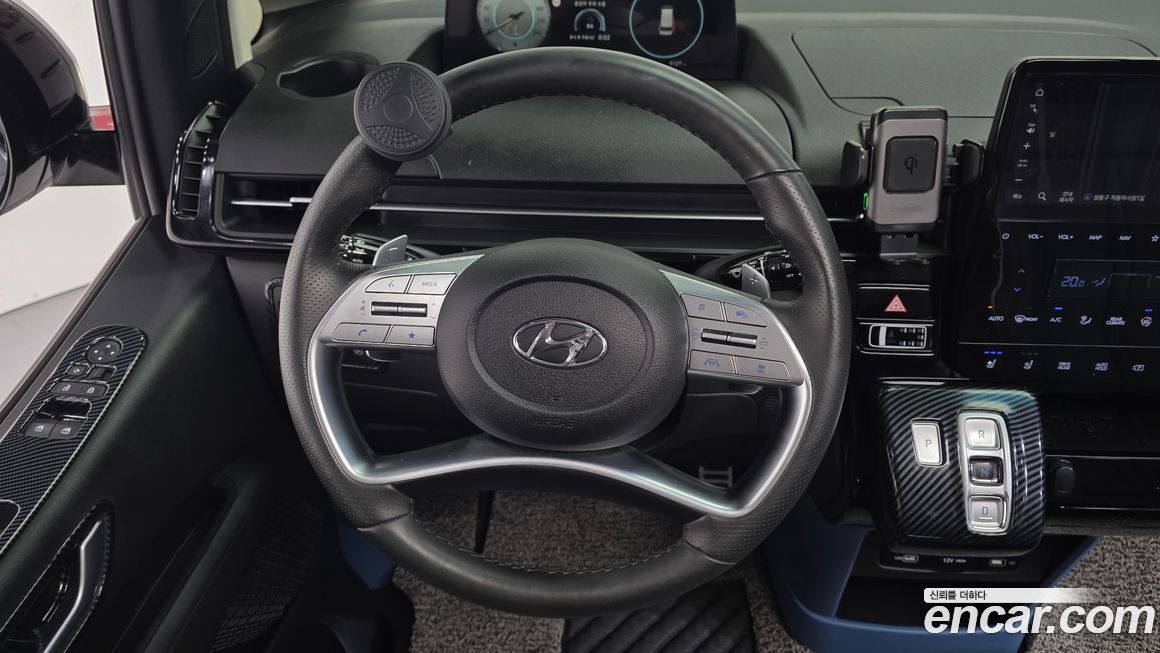 Hyundai Staria 2022