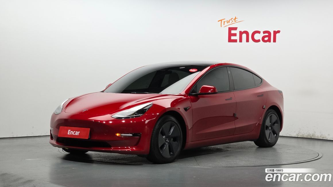 Tesla Model 3 2022
