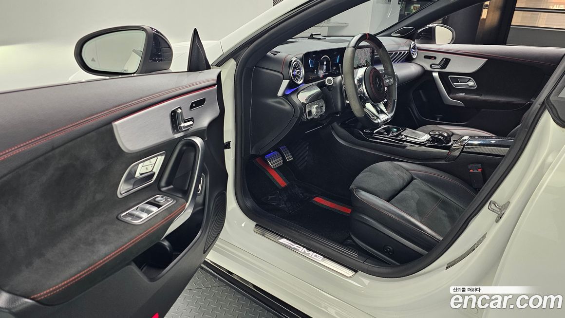Mercedes-Benz CLA-Class 2020