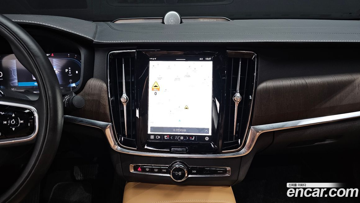 Volvo S90 2022