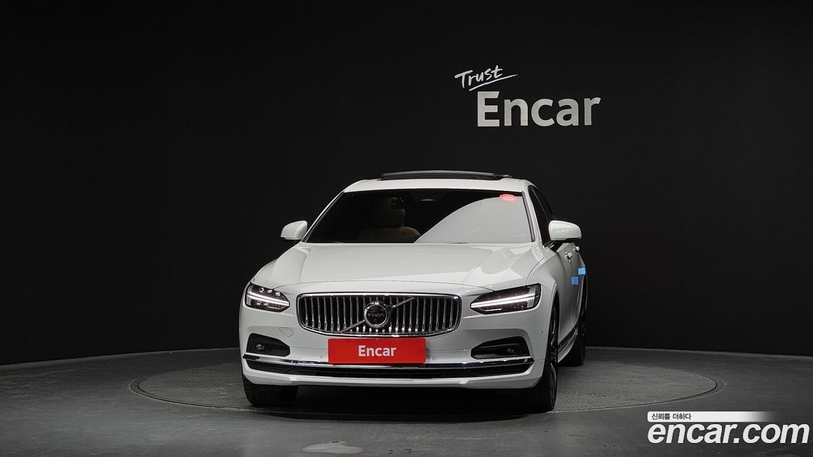 Volvo S90 2022