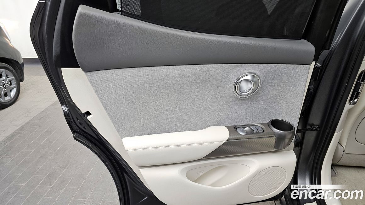 Genesis GV60 2022