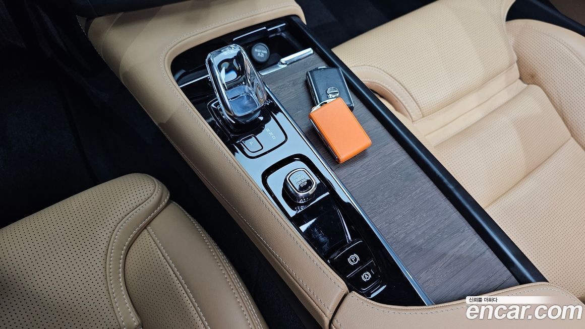 Volvo S90 2022