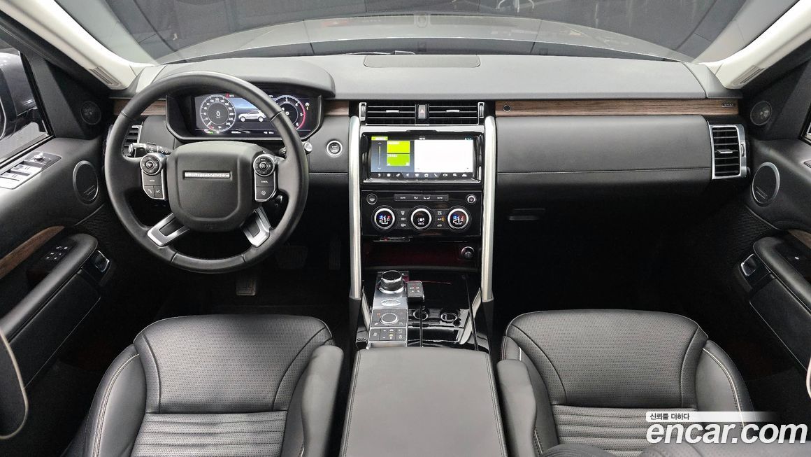 Land Rover Discovery 2018