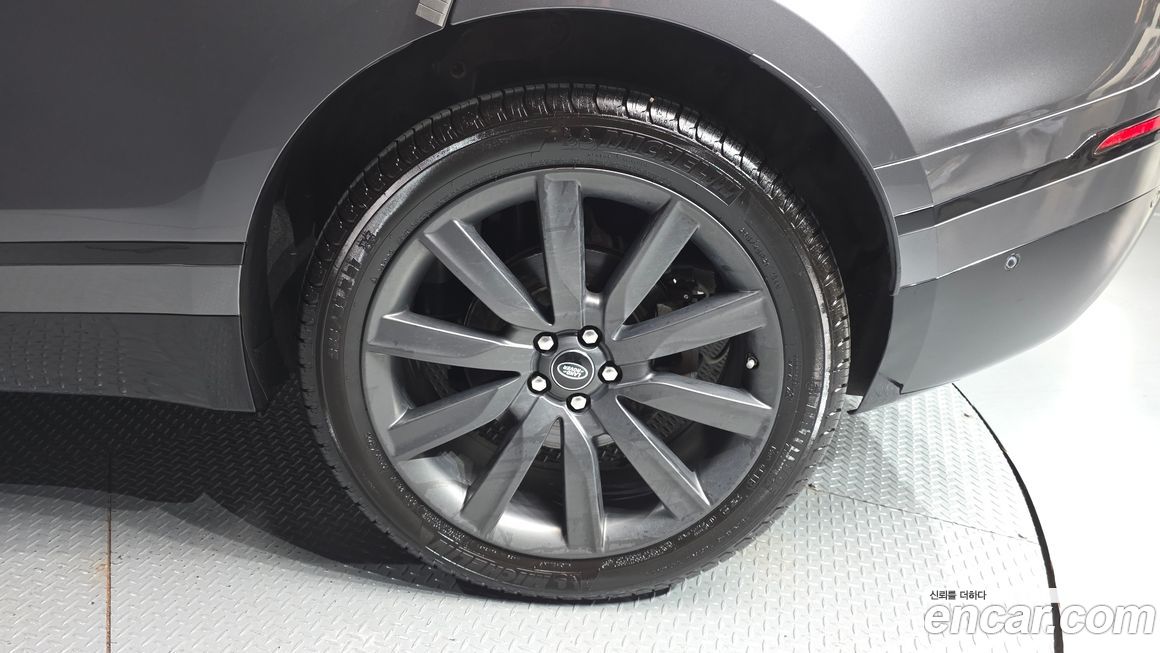 Land Rover Range Rover Velar 2018
