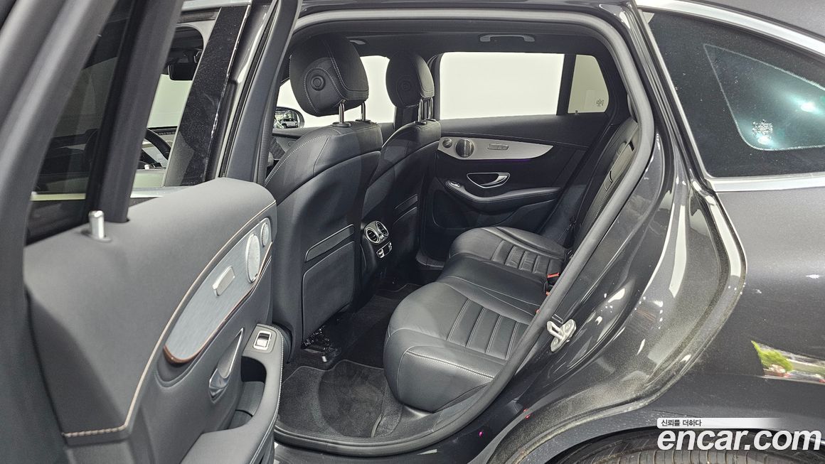 Mercedes-Benz EQC 2020
