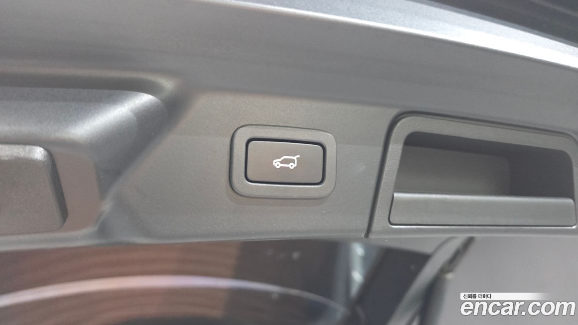 Land Rover Range Rover Velar 2018