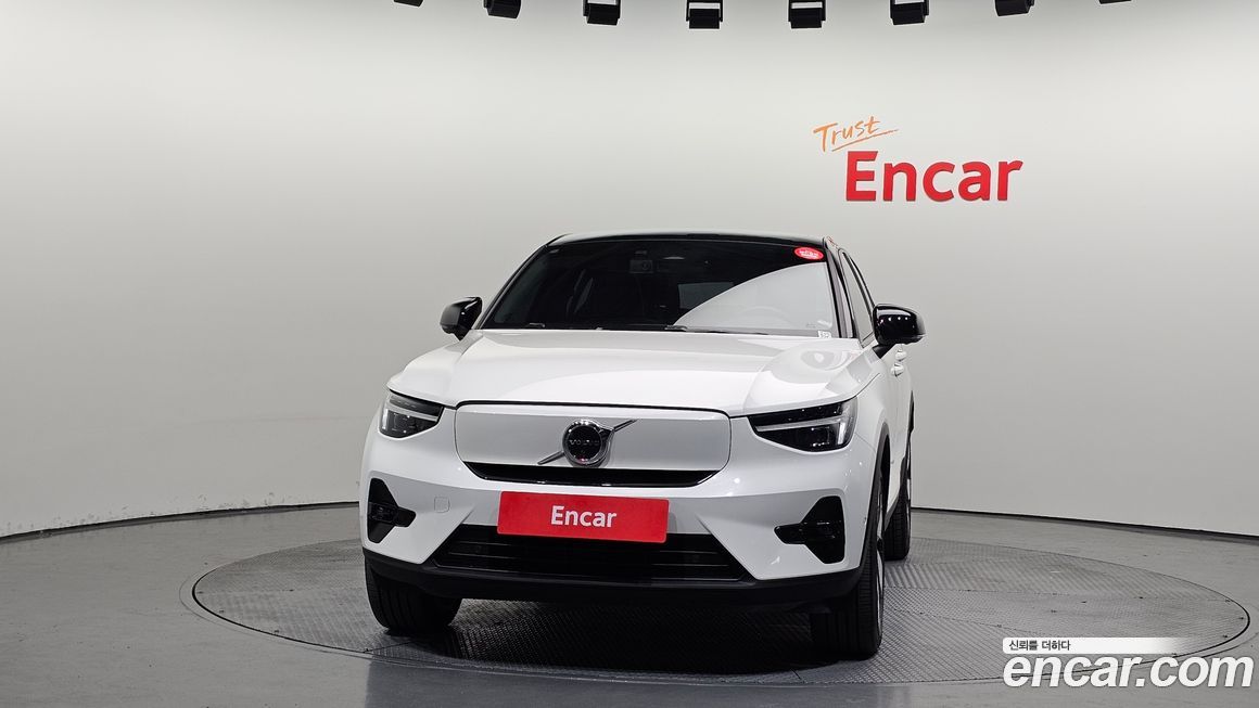 Volvo C40 2022