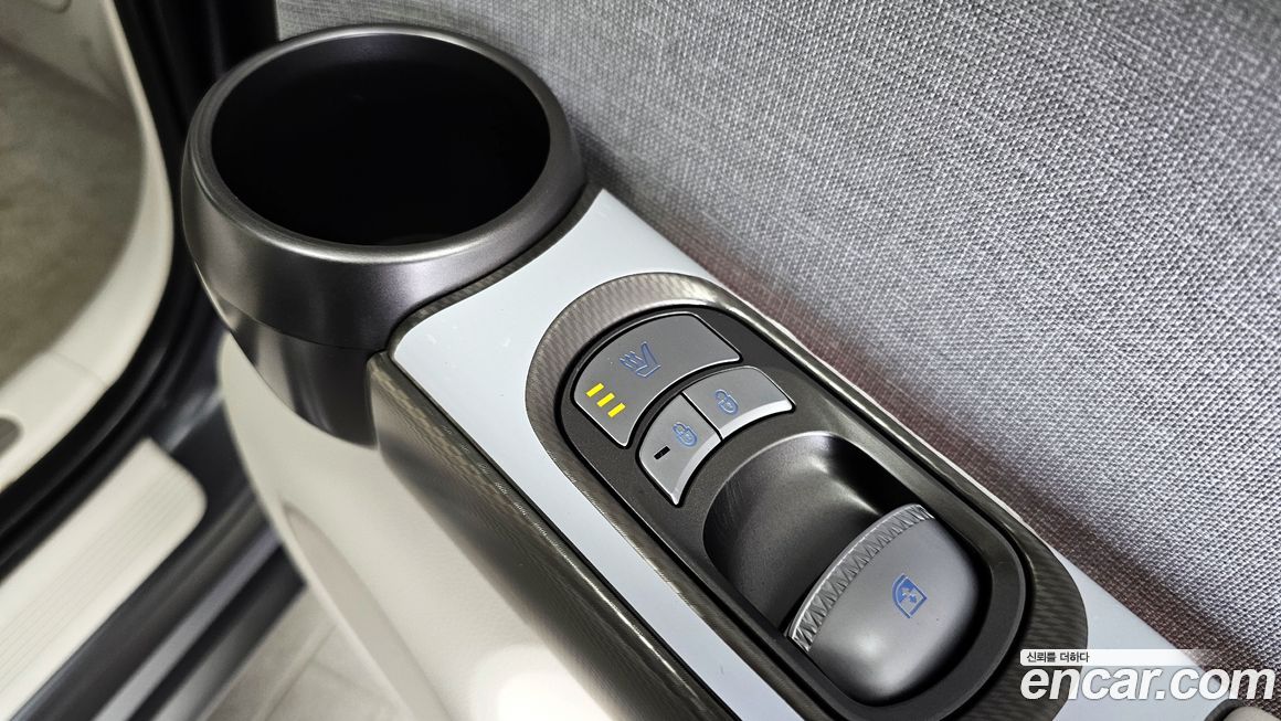 Genesis GV60 2022