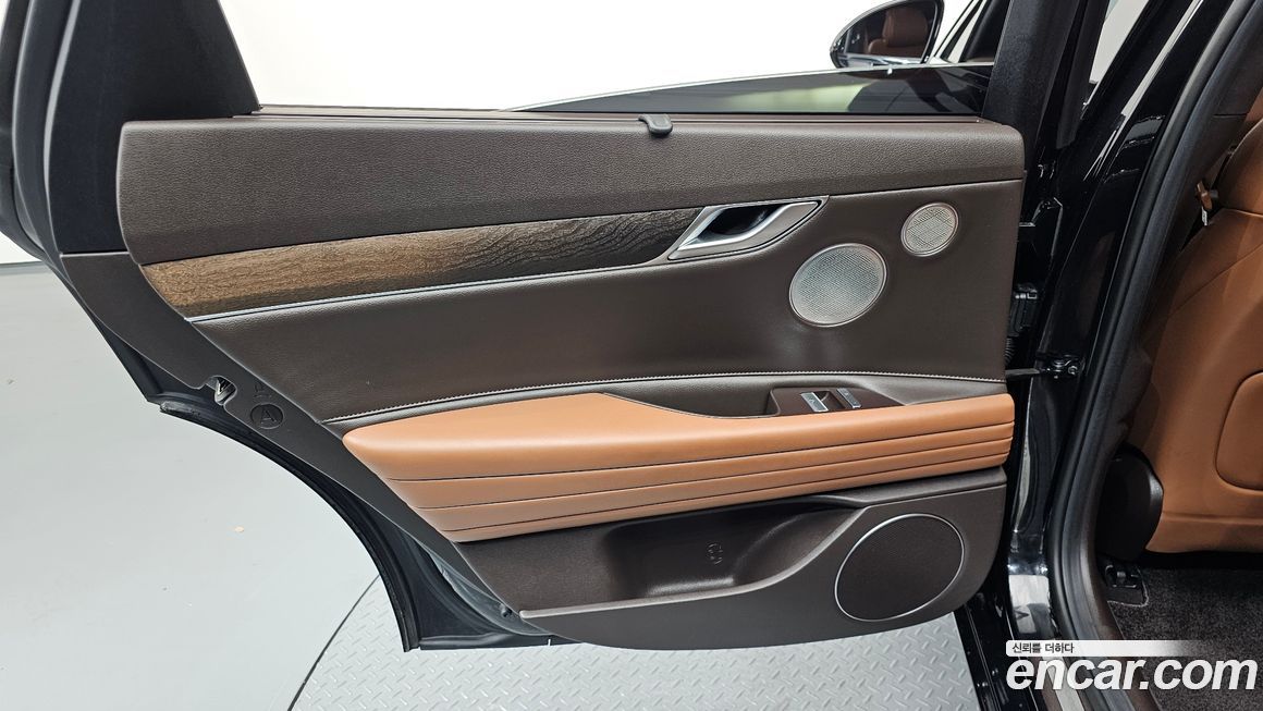 Genesis G80 2021