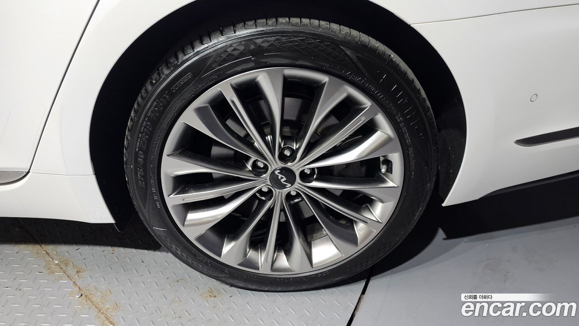 Kia K9 2022