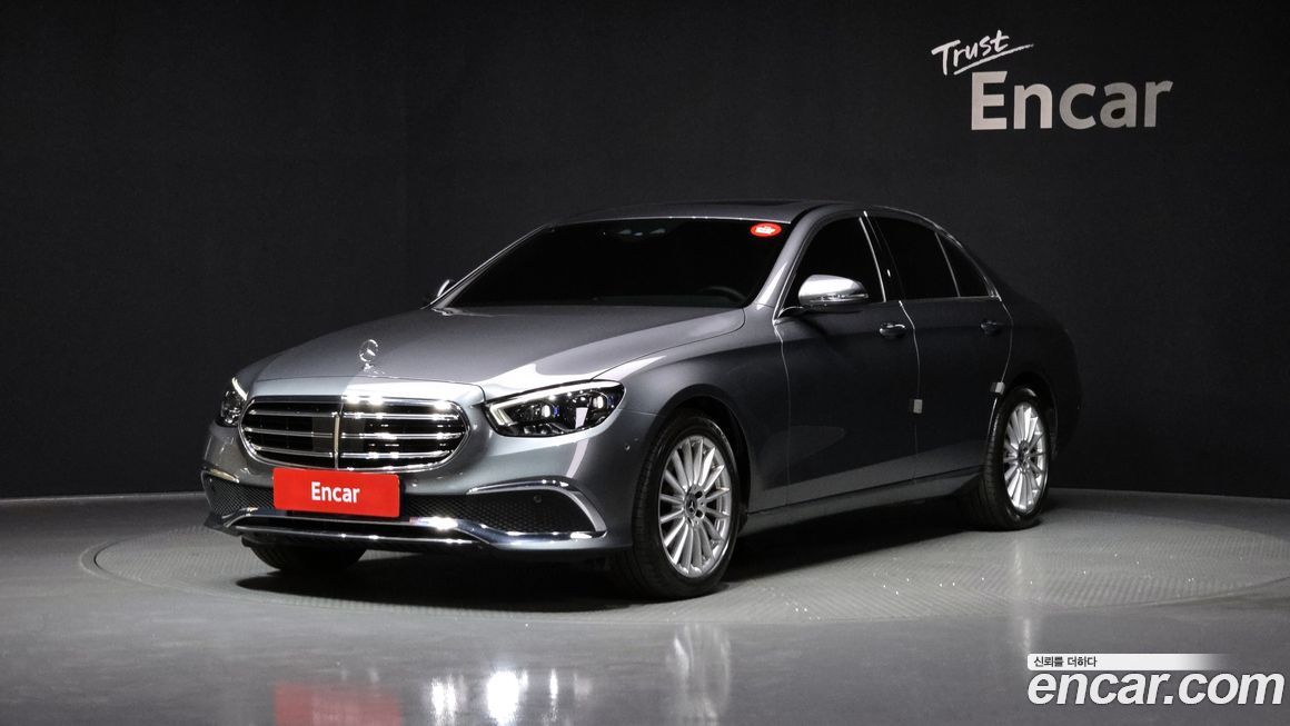 Mercedes-Benz E-Class 2021