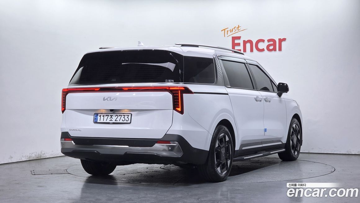 Kia Canival 2025