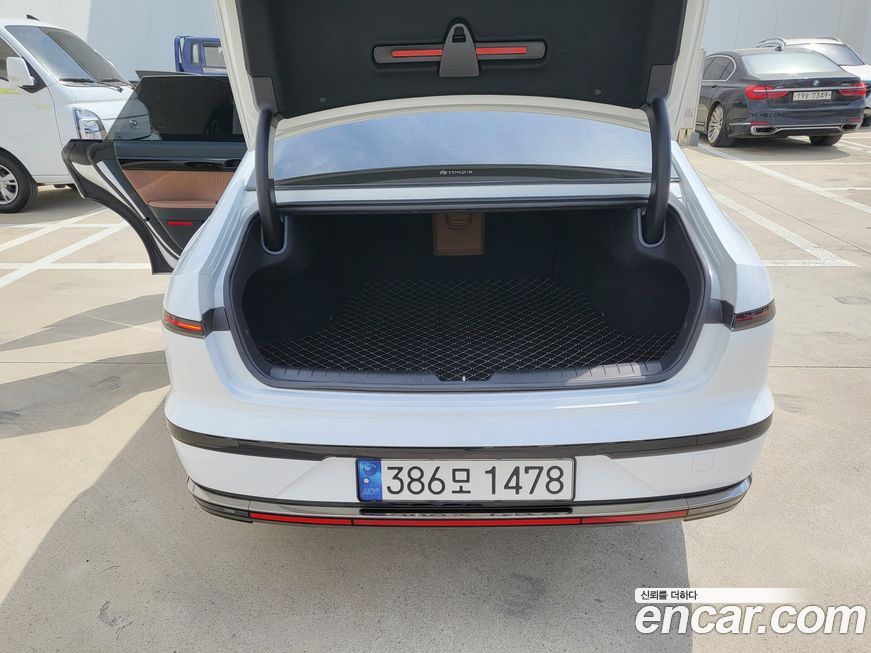 Hyundai Grandeur 2024