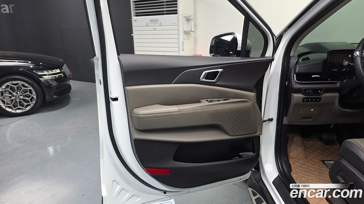 Kia Canival 2025
