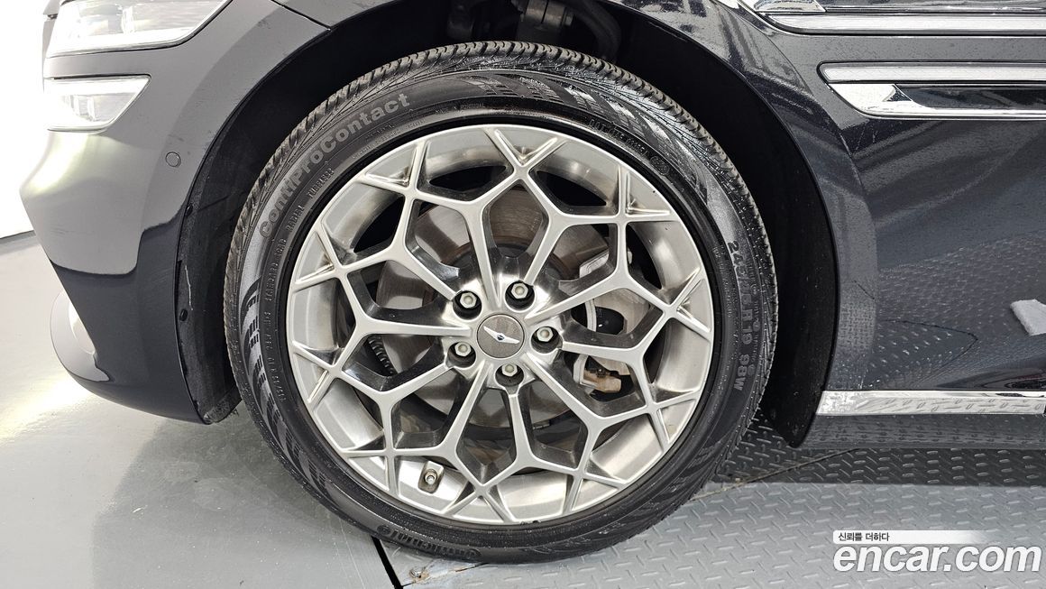 Genesis G80 2021