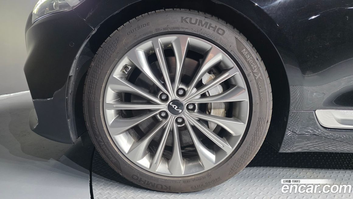 Kia K9 2022