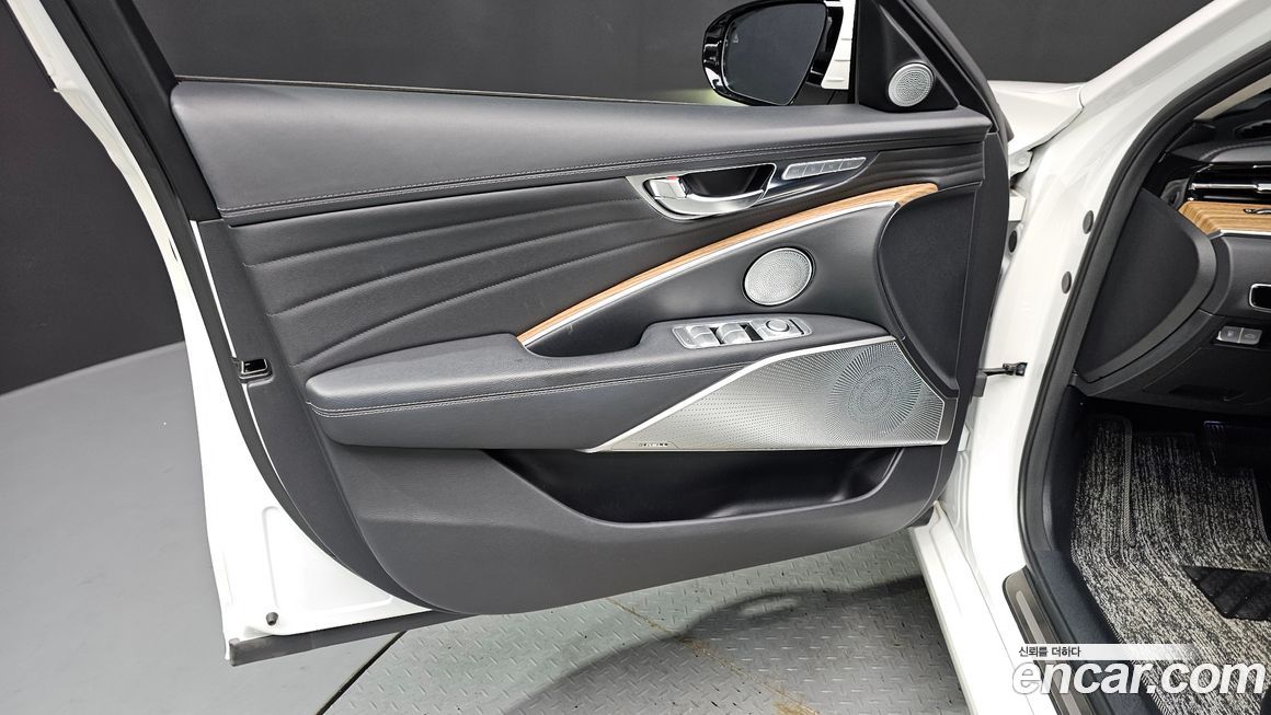 Kia K9 2022