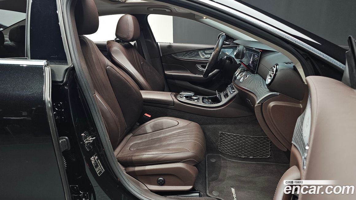 Mercedes-Benz CLS-Class 2020