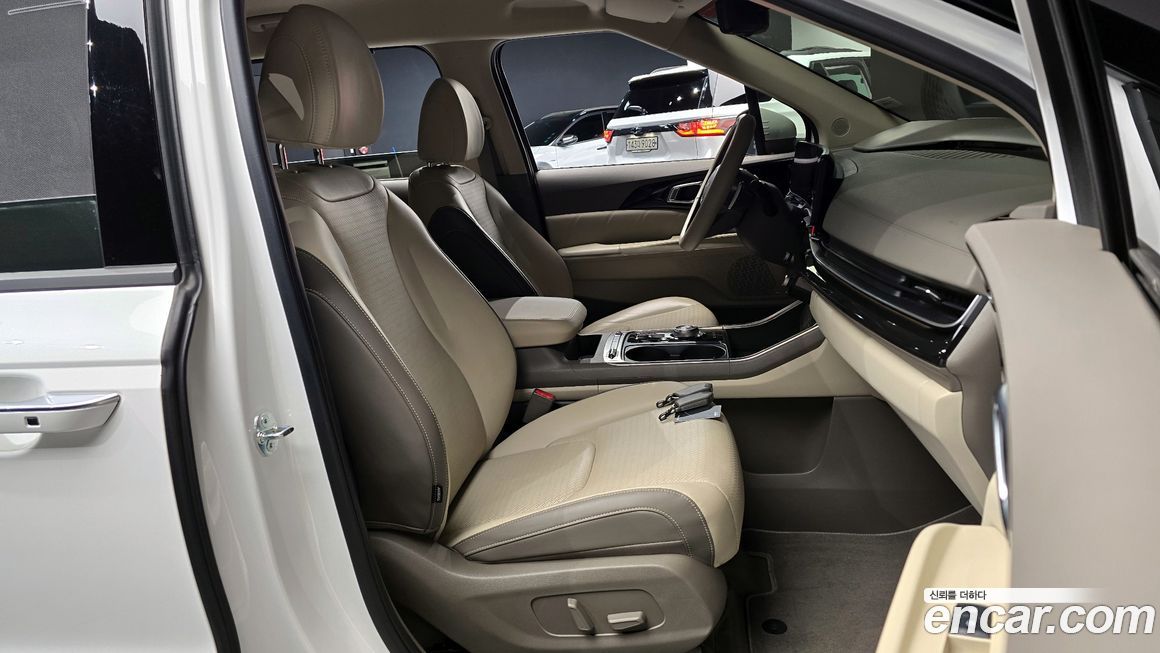 Kia Canival 2025