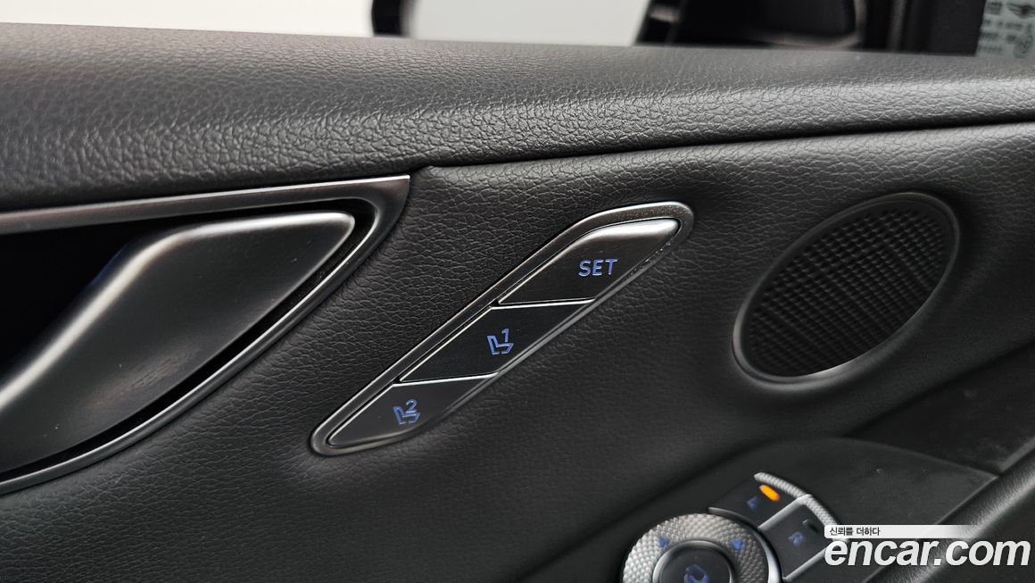 Genesis G80 2022