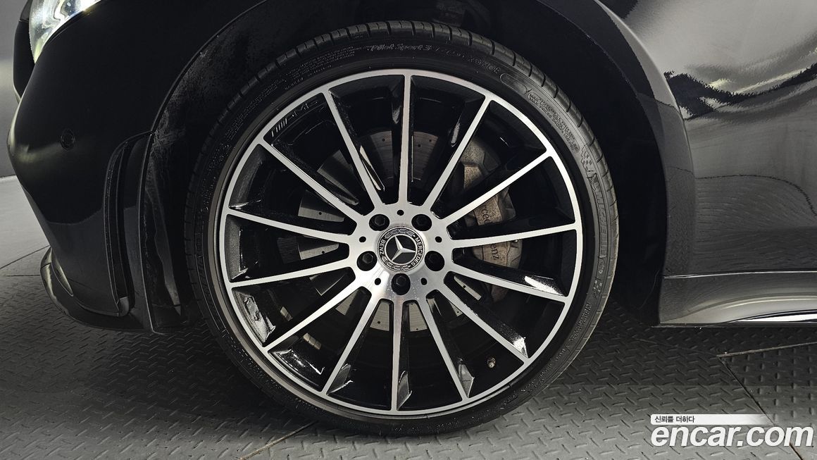 Mercedes-Benz CLS-Class 2020